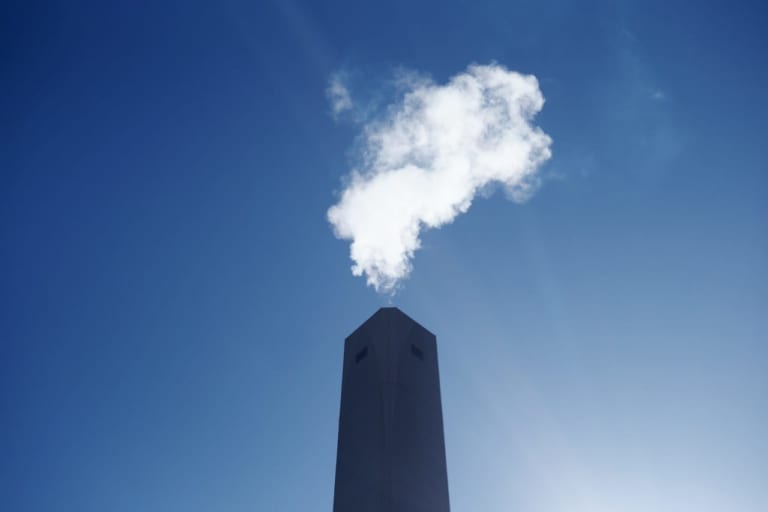 【貝塚市】リチウムイオン電池が混入し発火事故があったそうです。正しい方法でゴミを出しましょう。 | 号外NET 岸和田市・貝塚市
