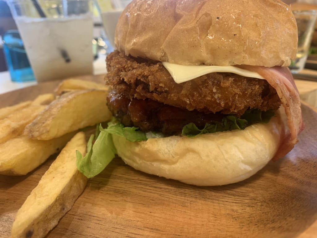 シマウマバーガー