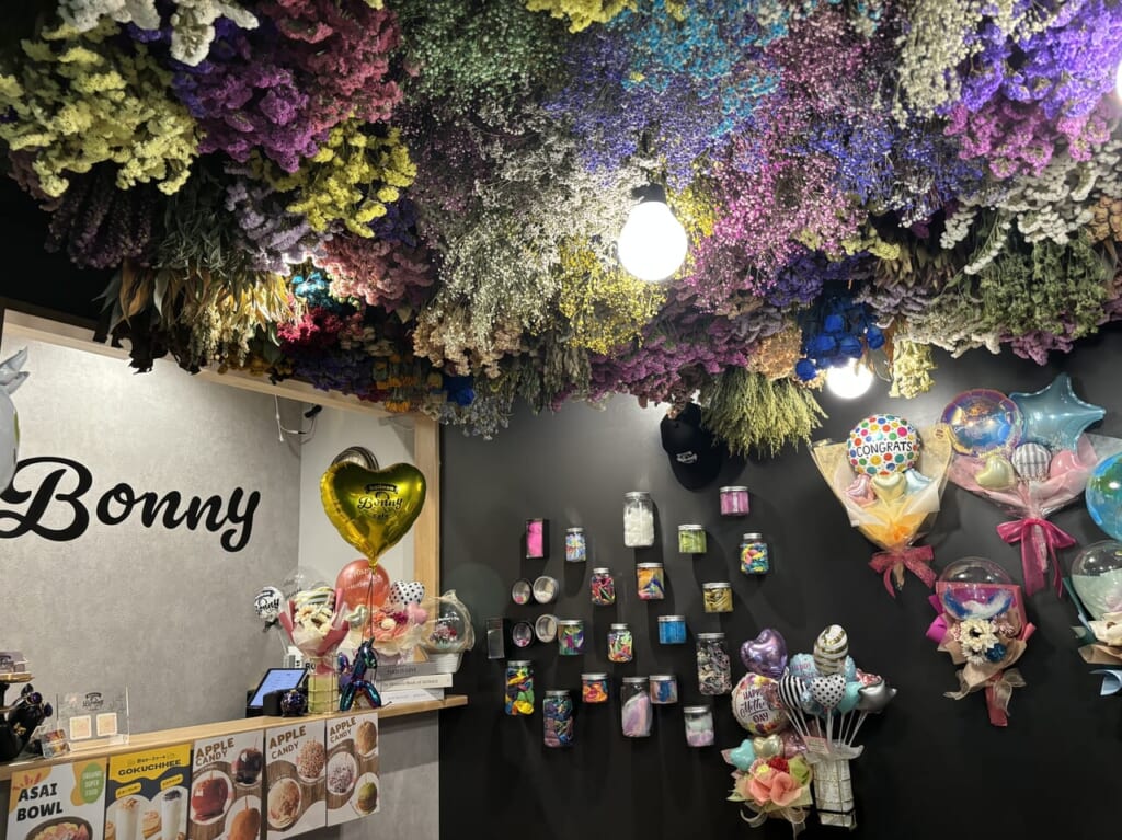 balloon＆cafe Bonny店内