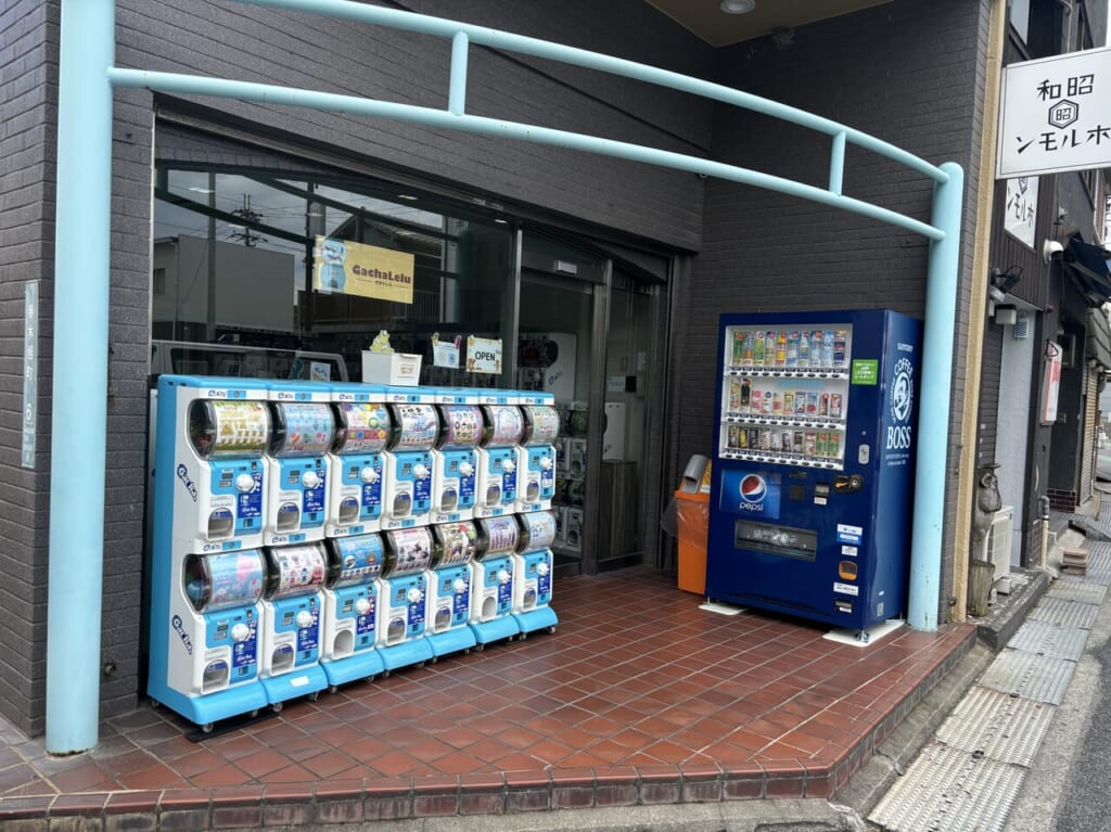 ガチャレル外観