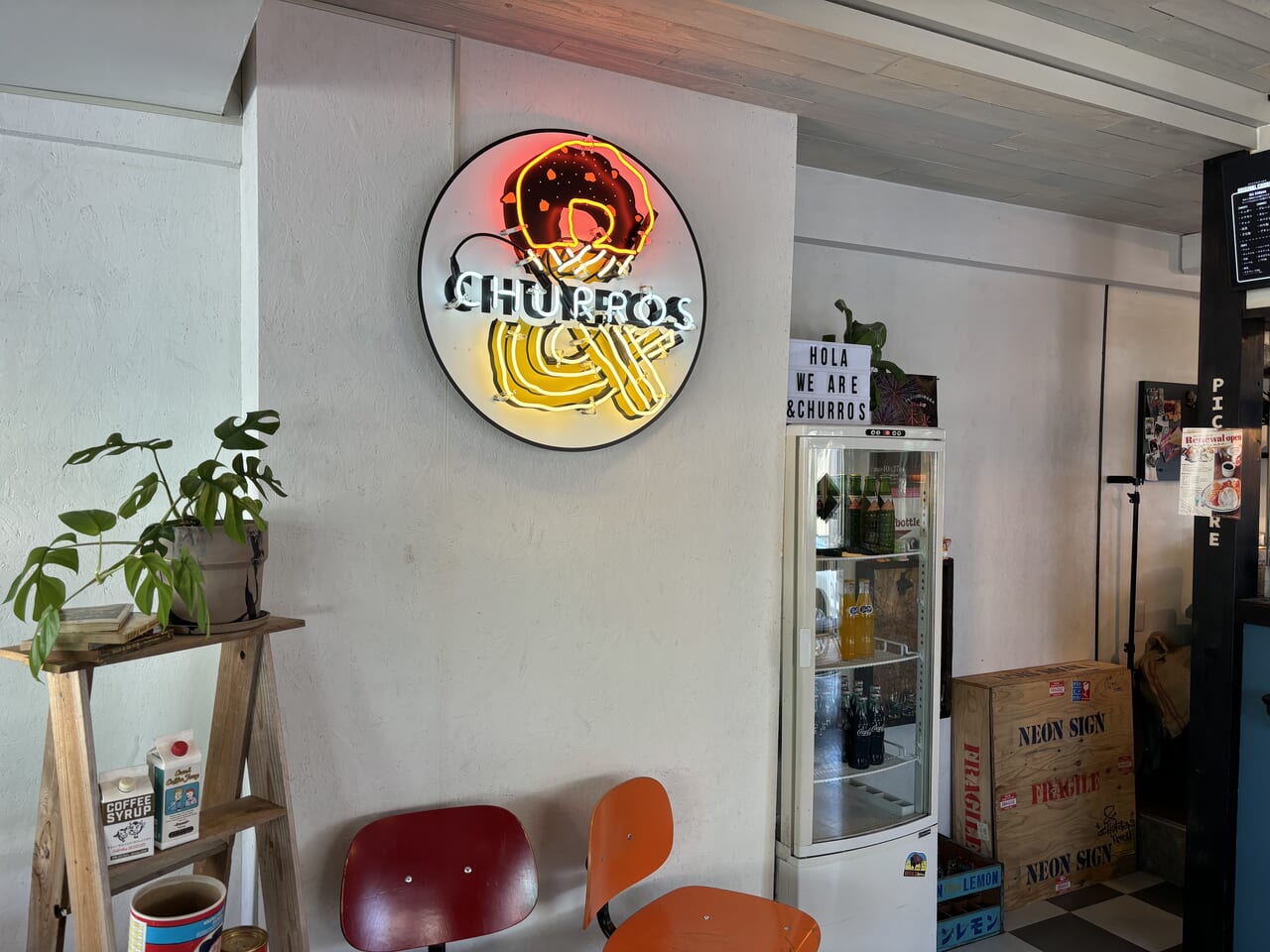 &チュロス店内