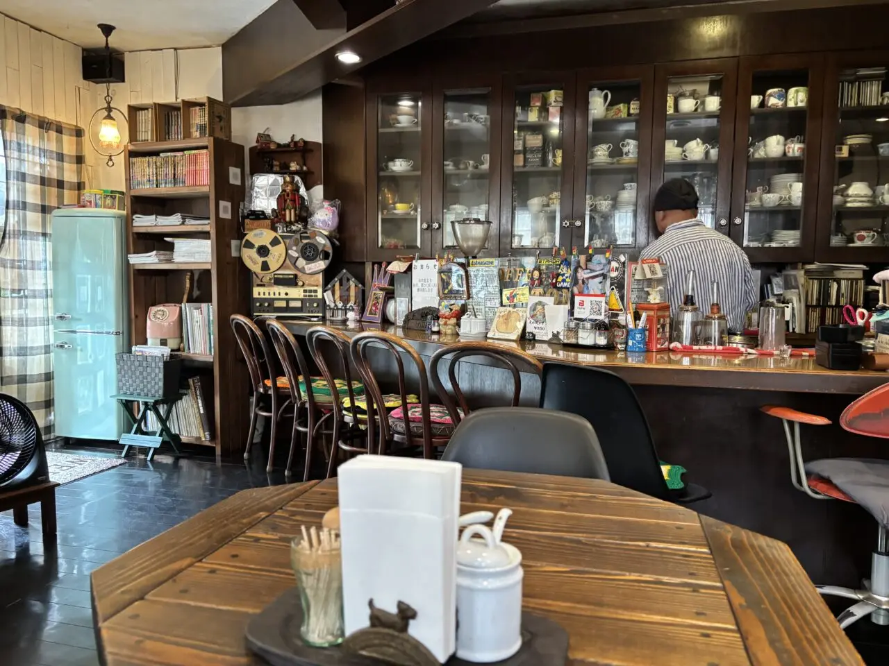 トムス店内