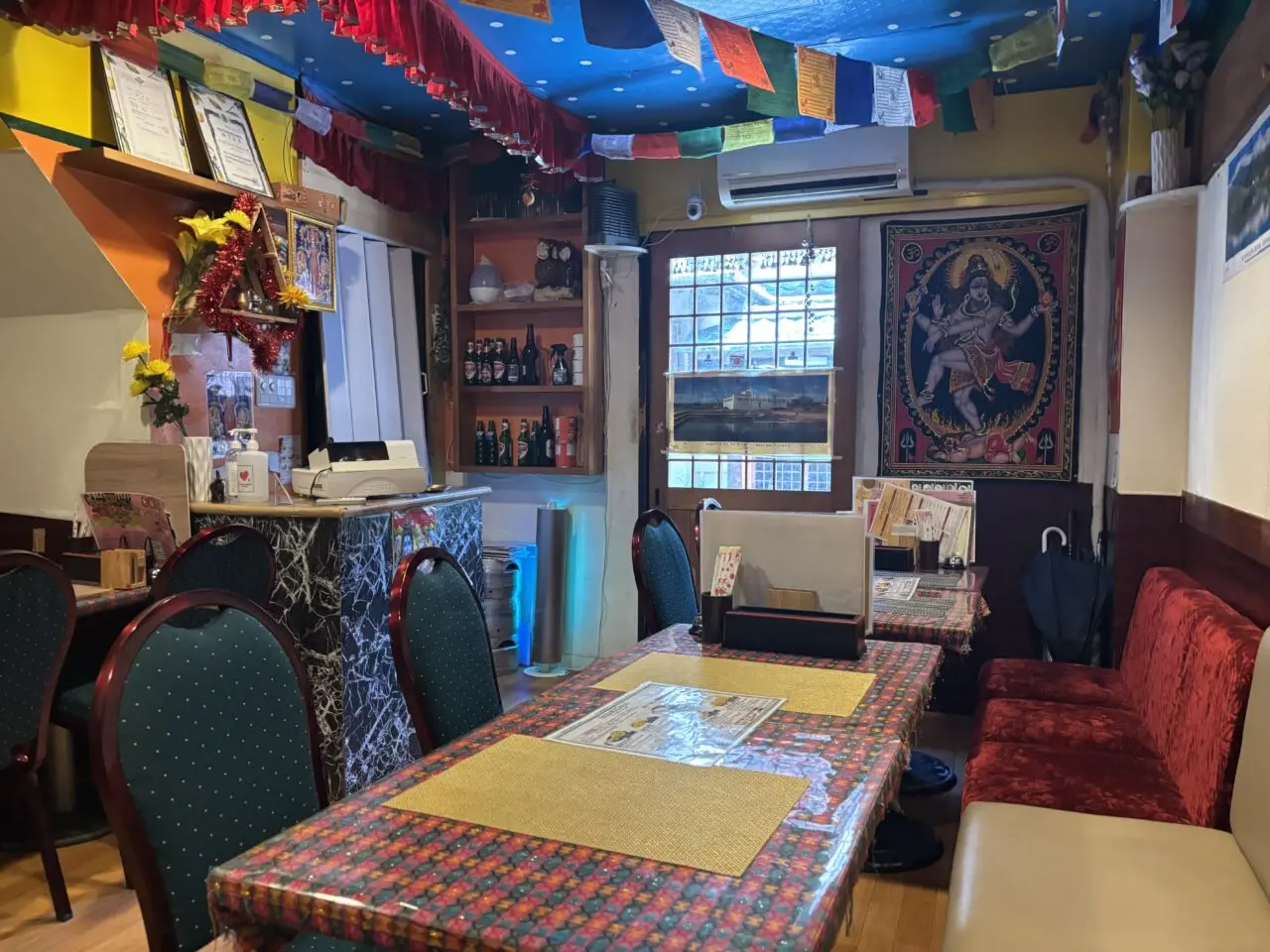 カリスマ店内