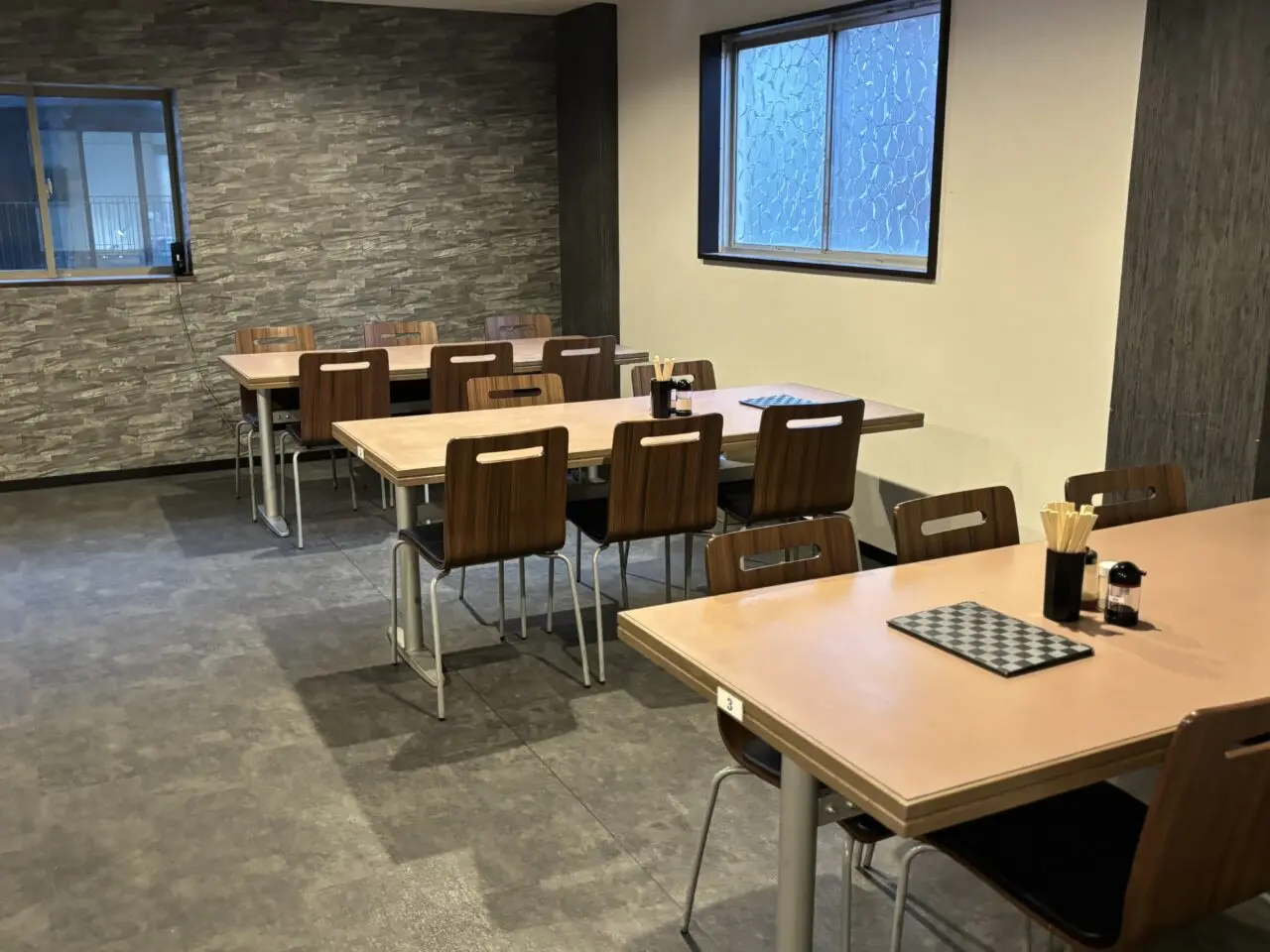 中華居酒屋元店内
