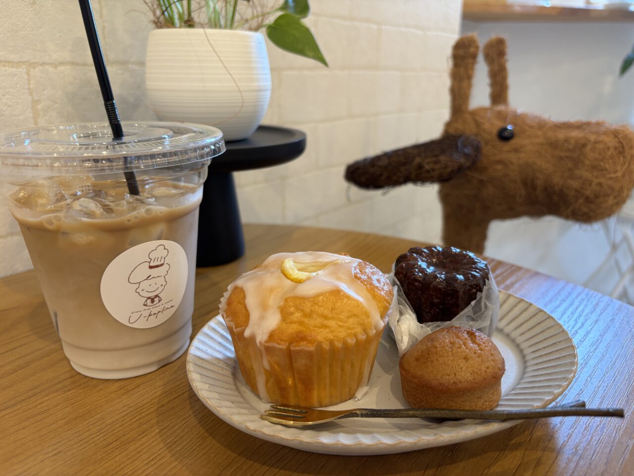 U-kapilina店内