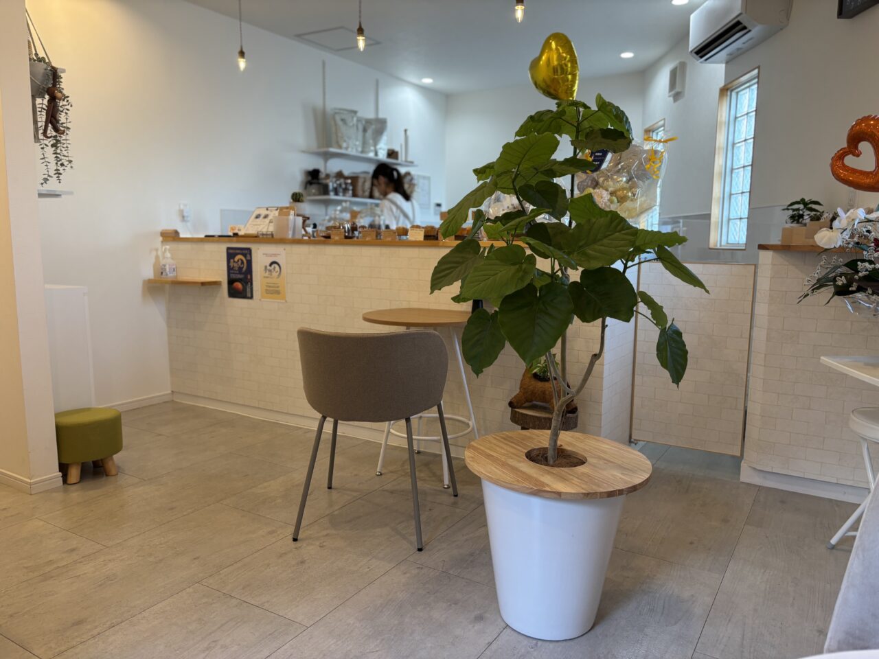 U-kapilina店内