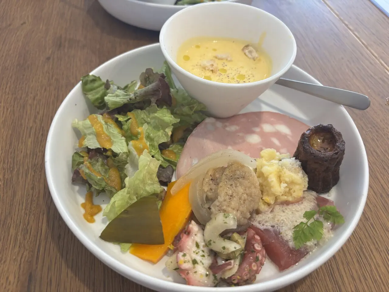 葡萄酒食堂Créer前菜