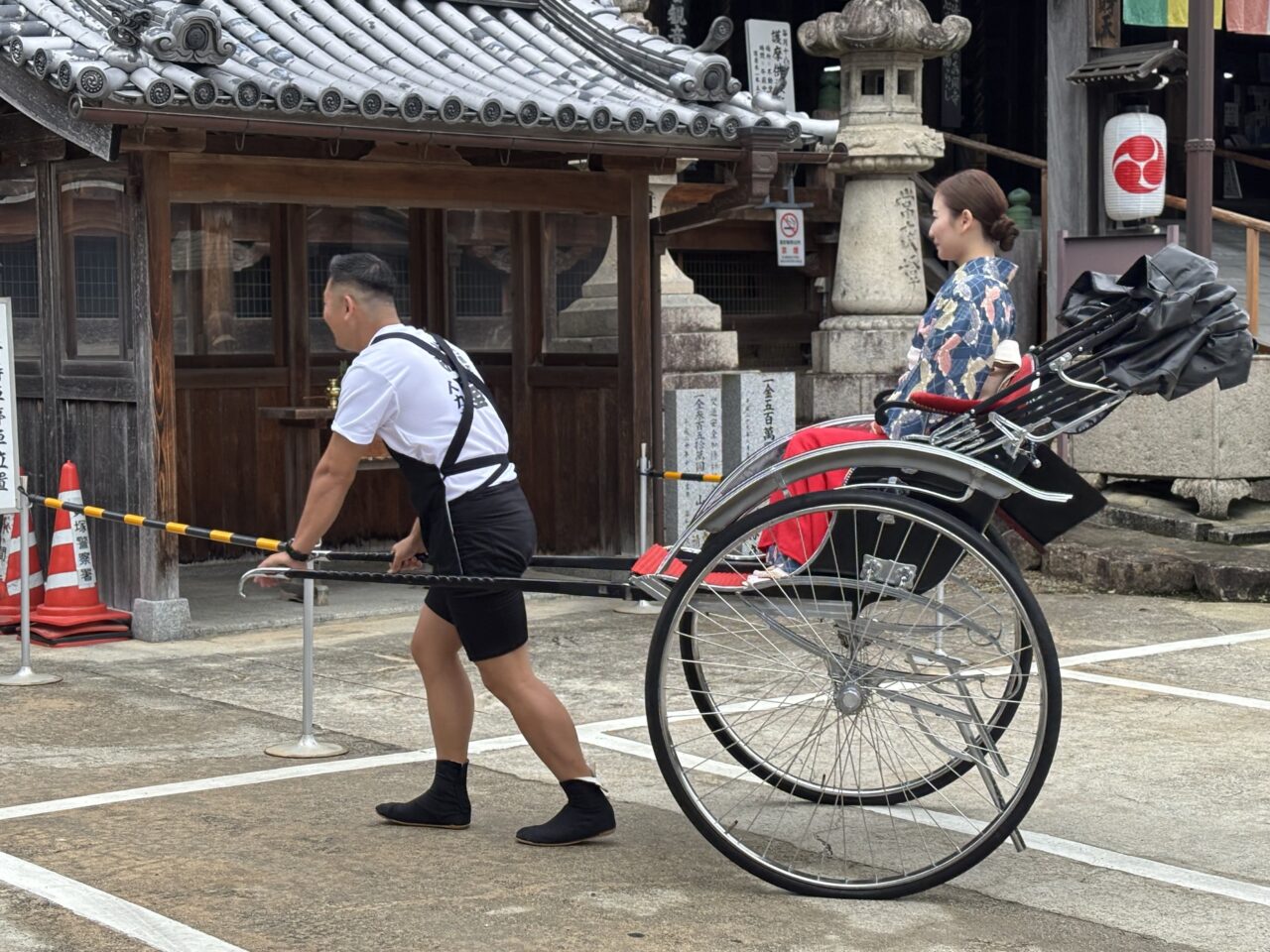誠屋人力車