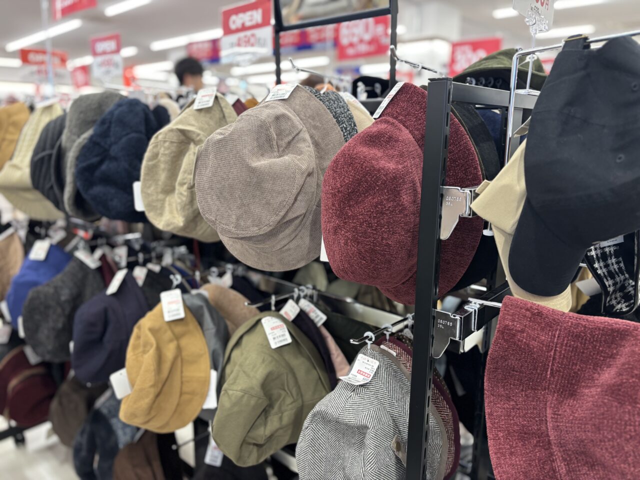 あかのれん店内