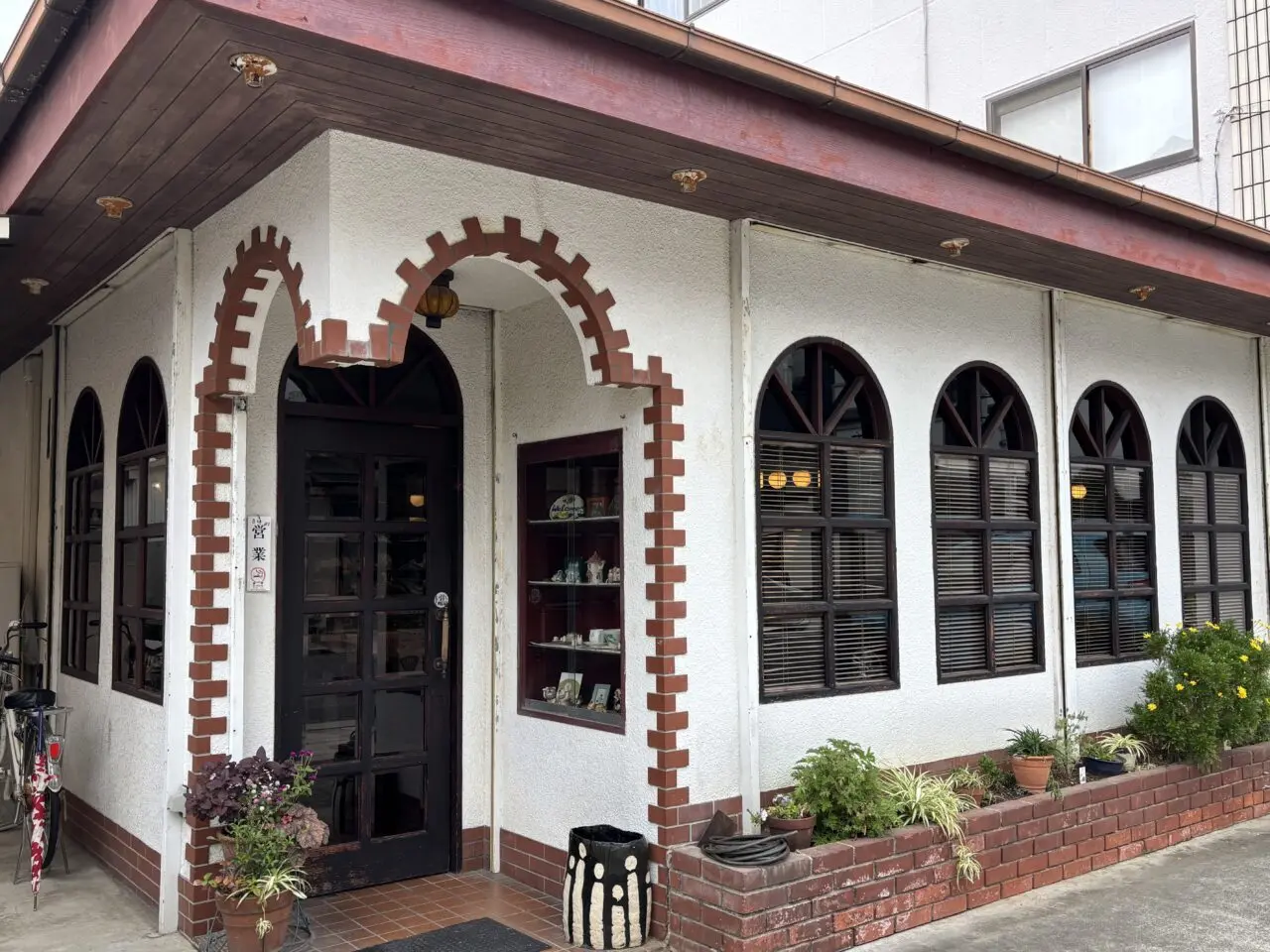 喫茶ぱんぷきん外観