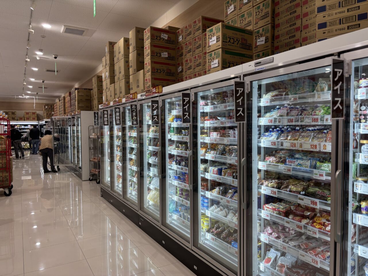 クスリのアオキ下松西店店内