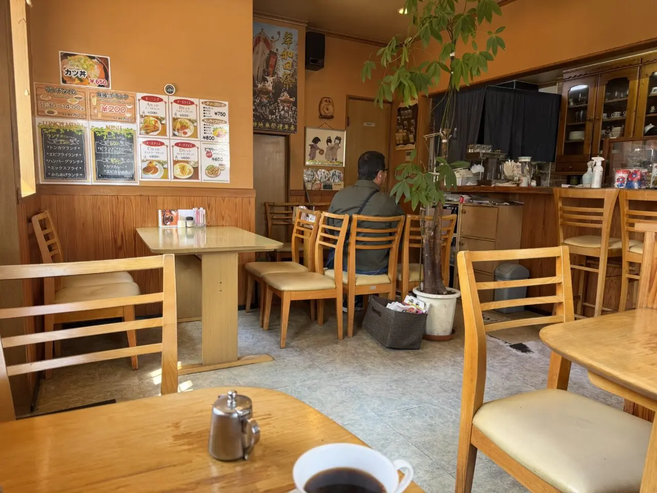 喫茶カレン店内
