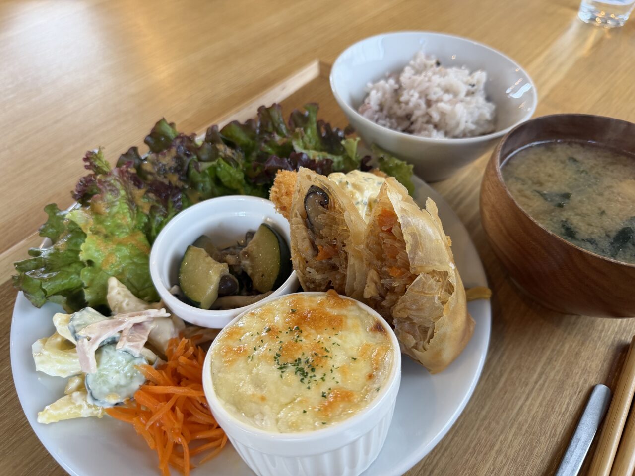 あわい食堂