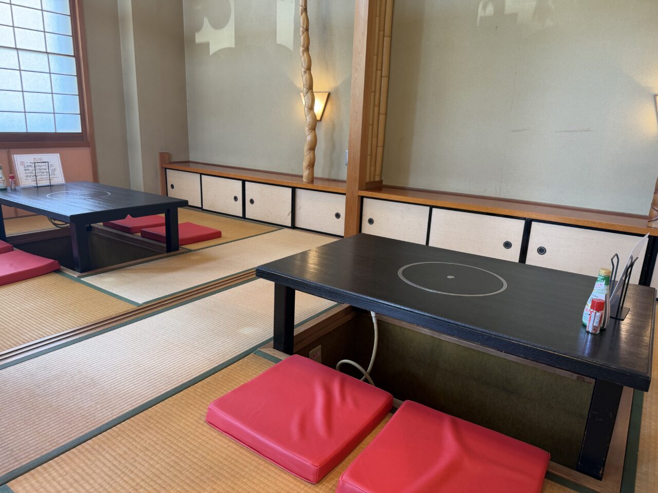 お福ろ店内