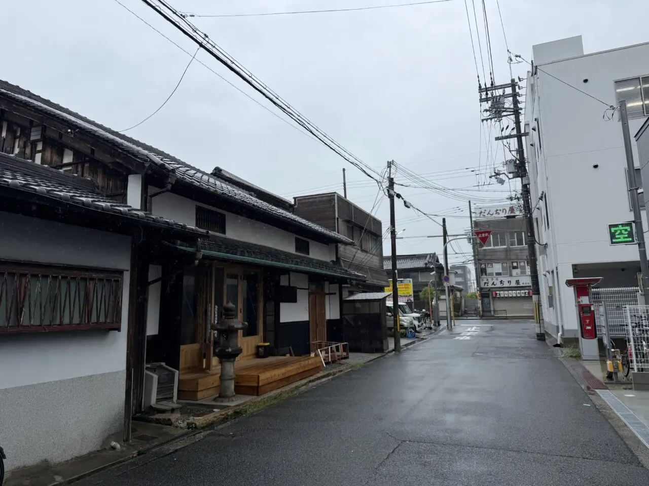 大阪ごはんMON外観