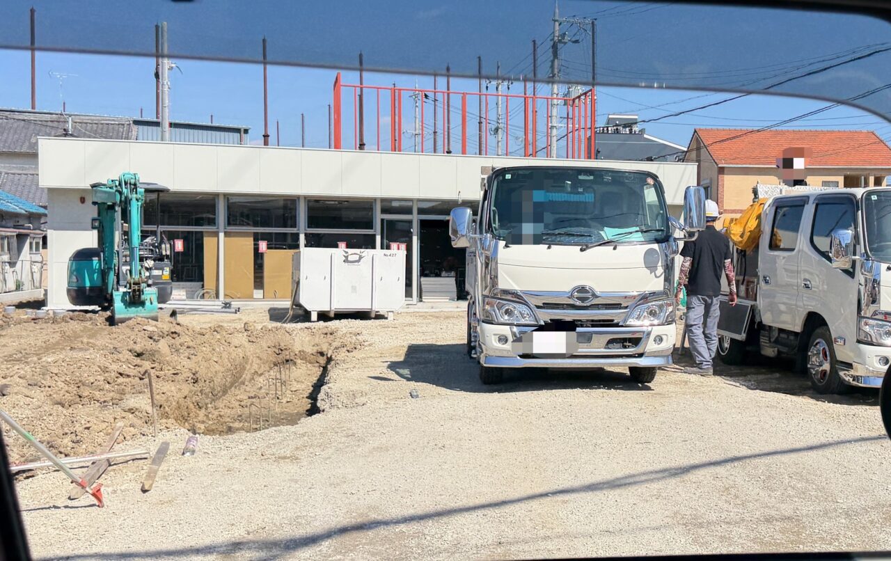 ローソン 東貝塚店